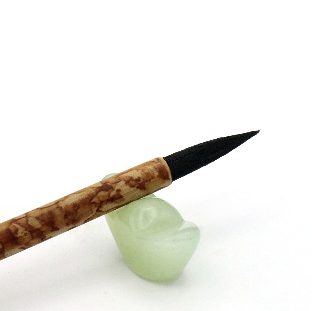 Jade Brush Rest
