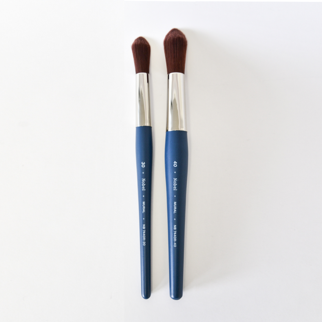 MURAL - Synthetic Jumbo Round Brush #30