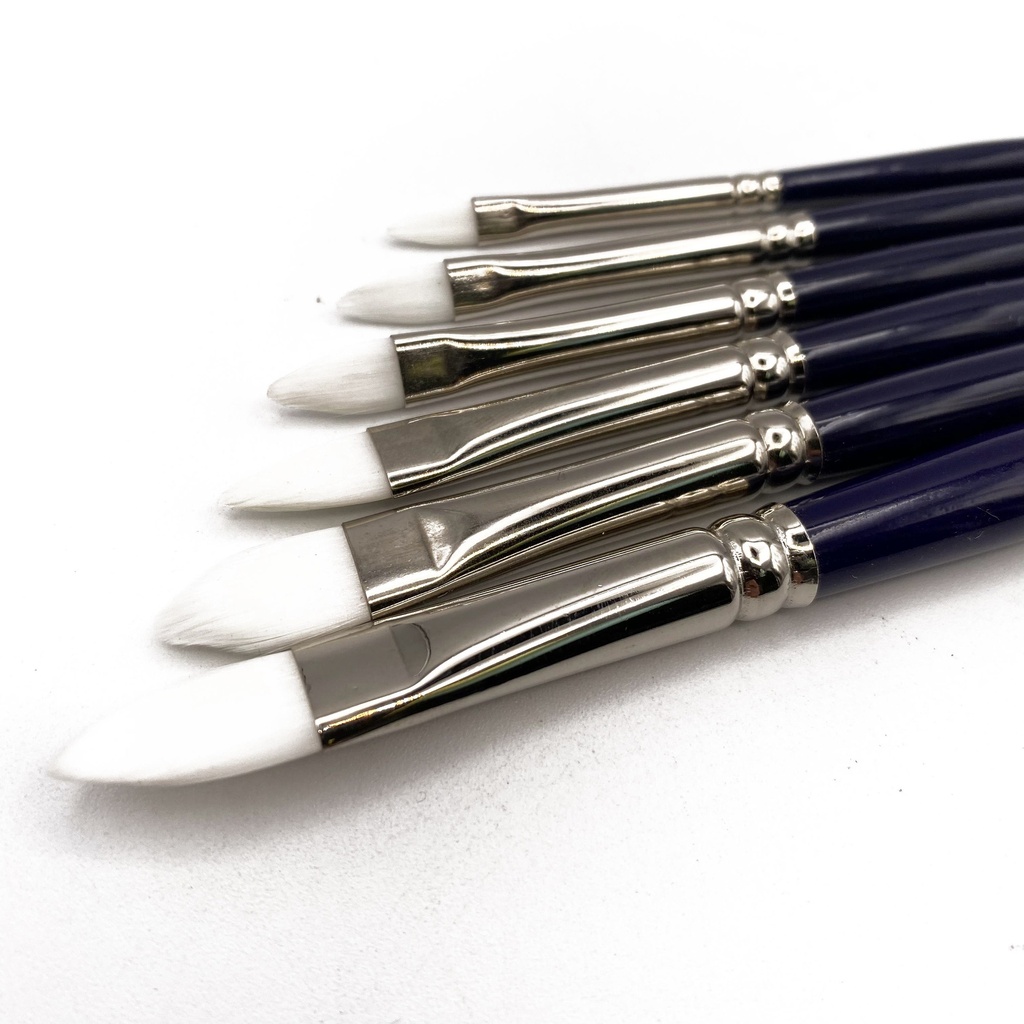 White Synthetic Hair Brush - Filbert #3