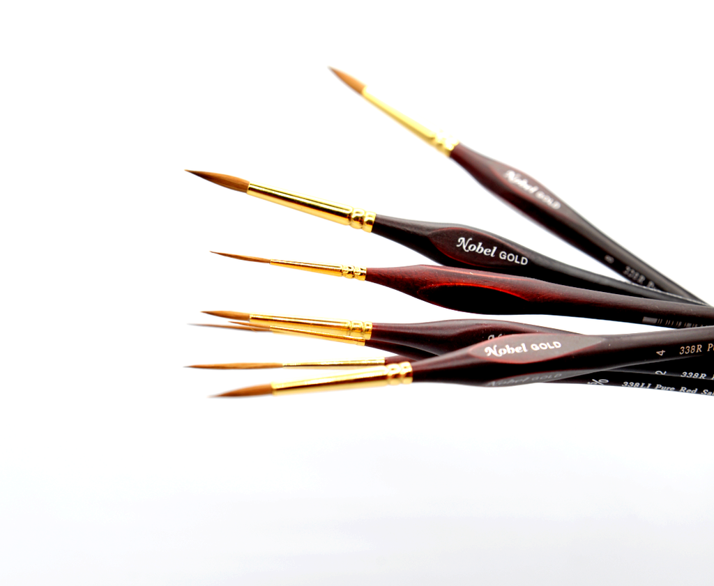 Gold - Red Sable Hair Brush with 24K Gold Ferrule and Triangular Handle