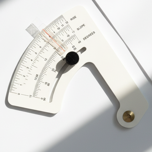 [TN AJ-3010] Adjustable Triangle, 10"